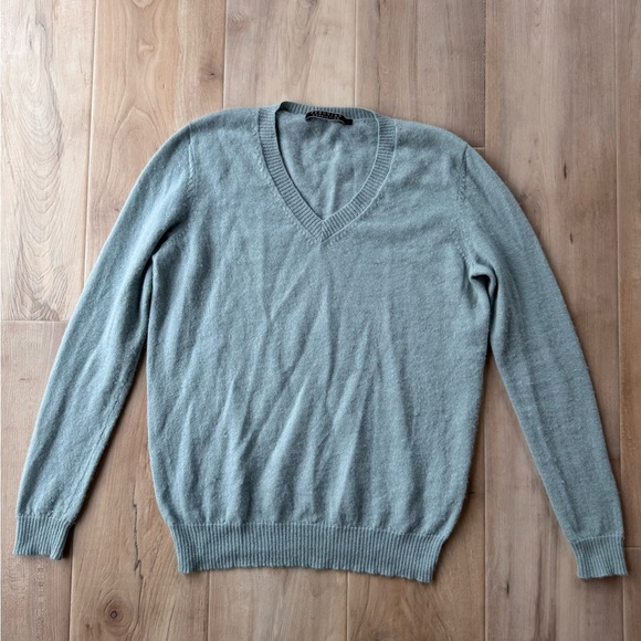 Peruvian Connection Sweaters - Peruvian Connection Luxe Links V-Neck Royal Alpaca Sweater Size Small